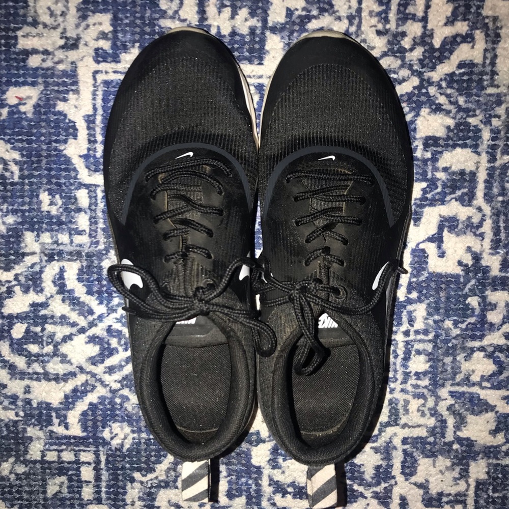 Air Max Thea Black Sneakers